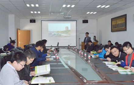 Dr. Huabing Liu was invited to report at Hubei collaborative innovation center ,unconventional oil a
